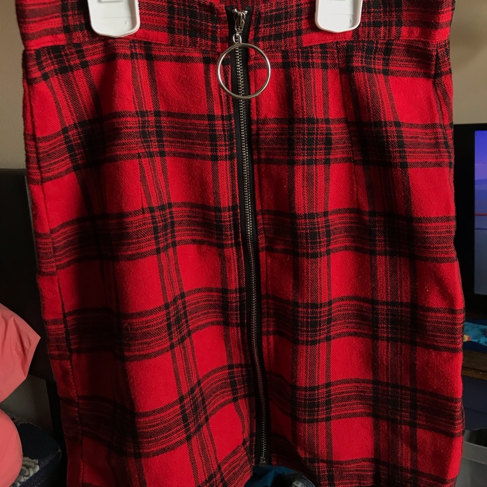 red zip up plaid skirt